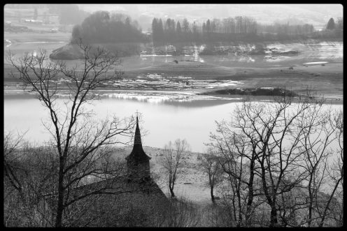 chapelle-ile-ogoz