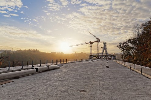 pont-poya-soleil-levant