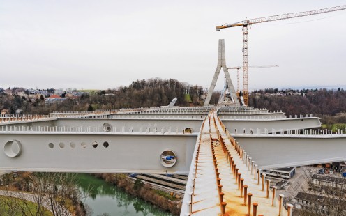 structure-metalique-pont-poya